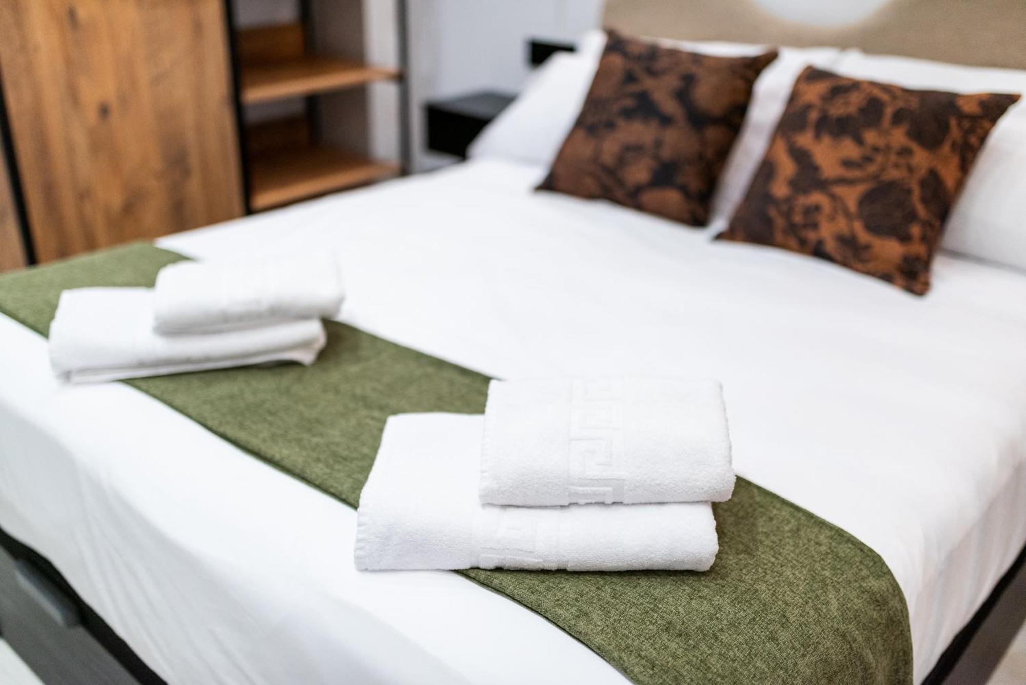Albahaca Haven Luxury Center Lägenhet Granada Exteriör bild